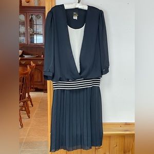 🟣 Vintage black dress A.S. Elliot